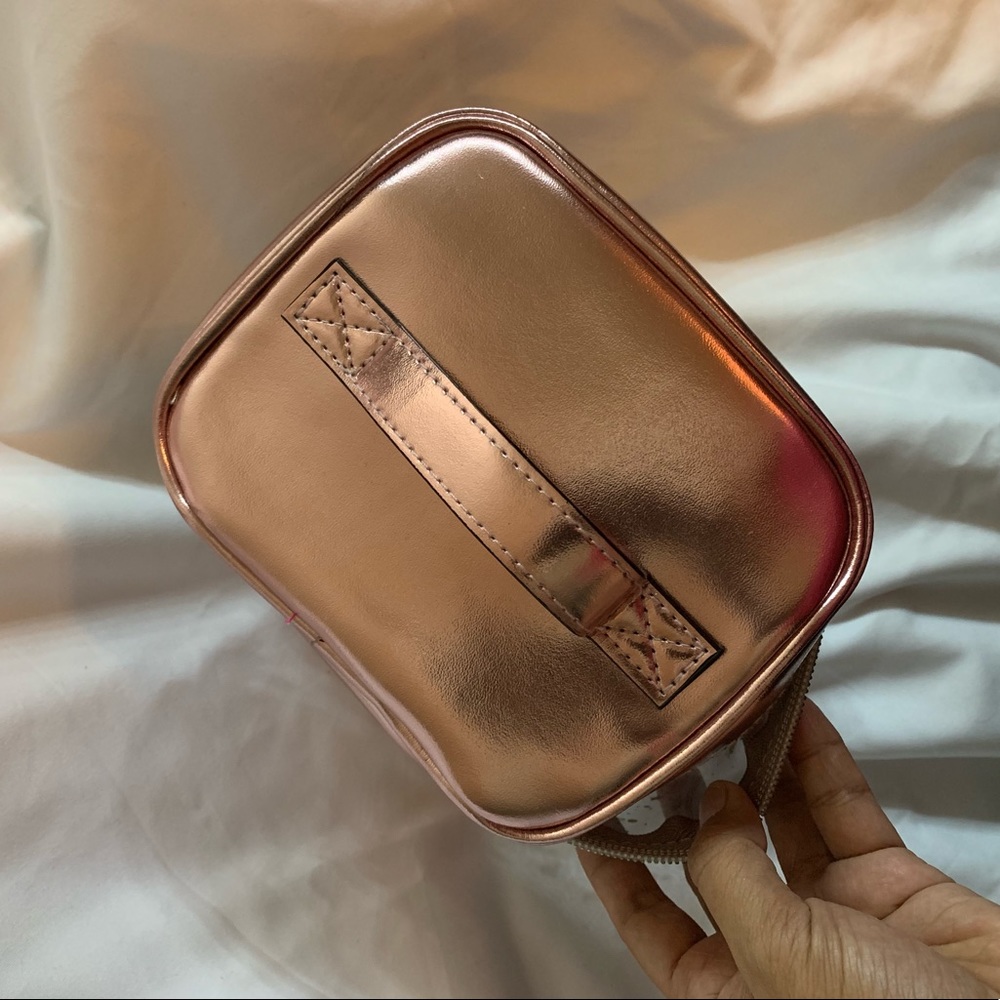 Small Train Case - Picture 2 of 4